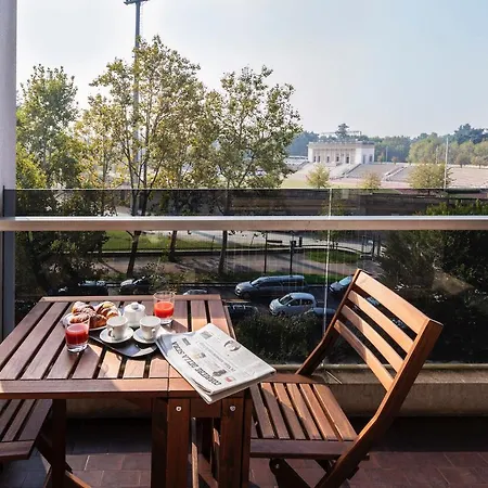 Contempora - Elvezia Park - 2bed, 1baths Overlooking The Park - E32 Милан
