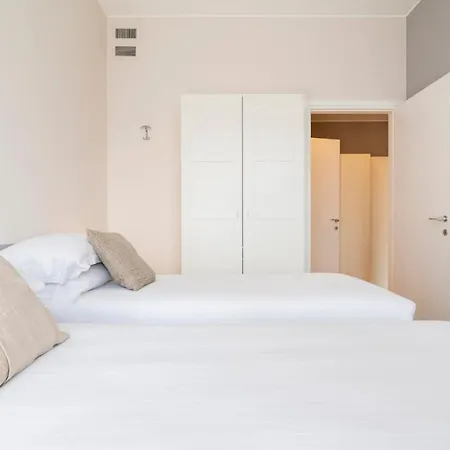 Contempora - Elvezia Park - 2bed, 1baths Overlooking The Park - E32 Милан