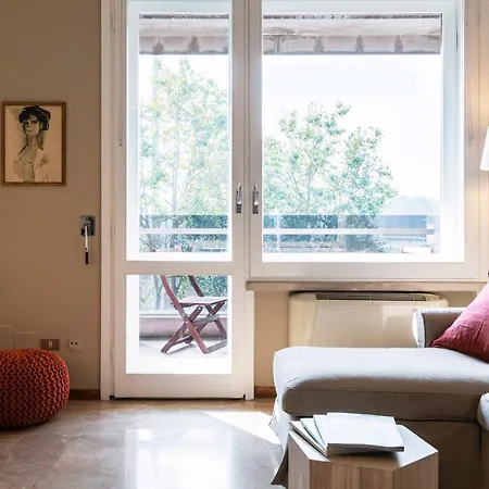 Contempora - Elvezia Park - 2bed, 1baths Overlooking The Park - E32