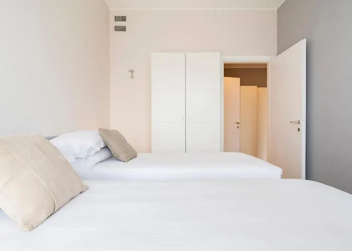 Contempora - Elvezia 8 - E32 Mailand